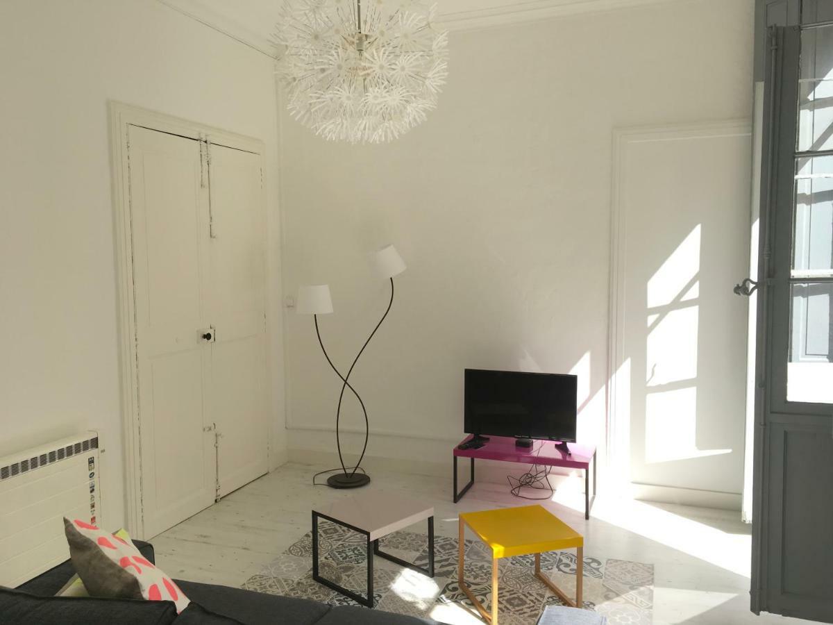 Chez Noelle Et Emmanuel Apartment Монпелие Екстериор снимка