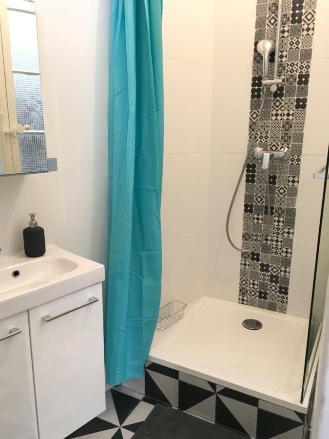Chez Noelle Et Emmanuel Apartment Монпелие Екстериор снимка